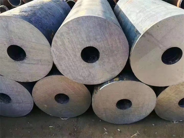 延安35crmo厚壁无缝钢管