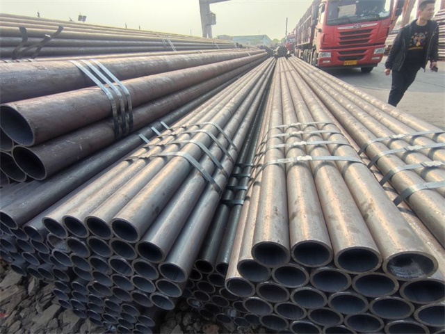 延安20#无缝钢管焊接